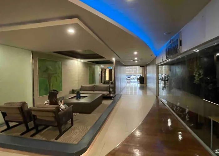 Makati Antel Residences 2707 Apartment *