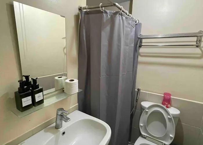 Makati Antel Residences 2707 Apartment *
